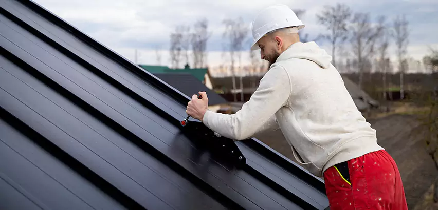 Professional Corrugated Roofing Repair Services in Glen Ellyn, IL
