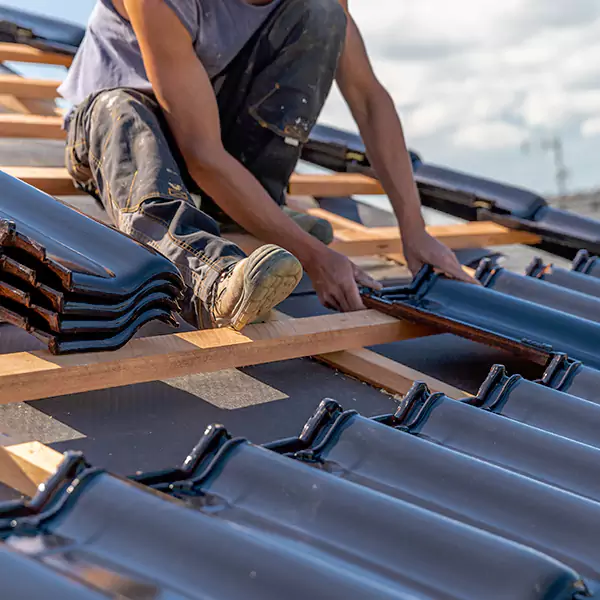 Why Glen Ellyn, IL Homeowners Choose Arco Local for Hail Damage Repairs?