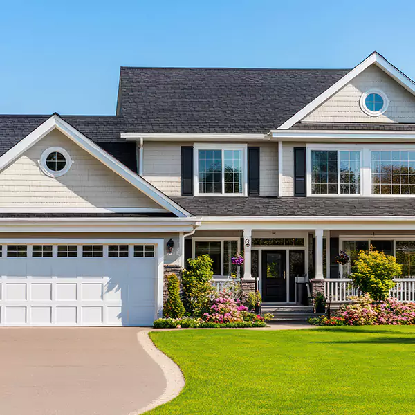 Why Glen Ellyn Homeowners Choose Arco Local for Roofing and Siding?
